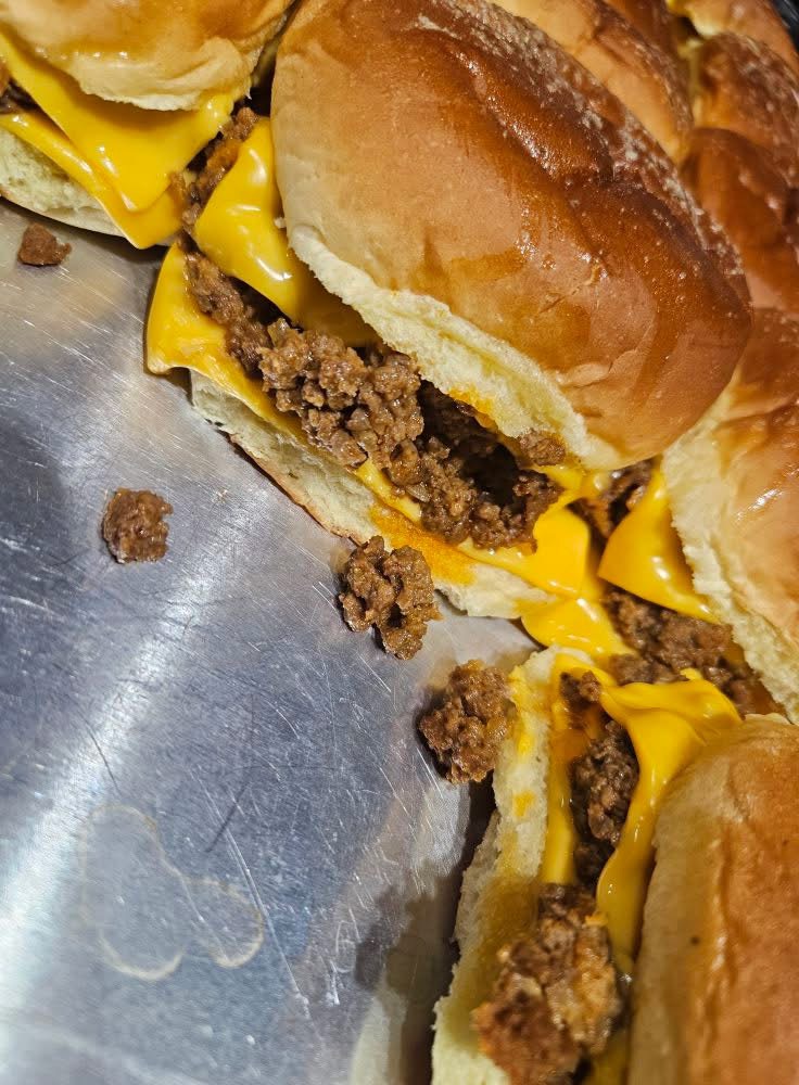 Cheeseburger sliders